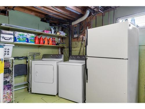 1132 Lake Sylvan Place Se, Calgary, AB - Indoor Photo Showing Laundry Room