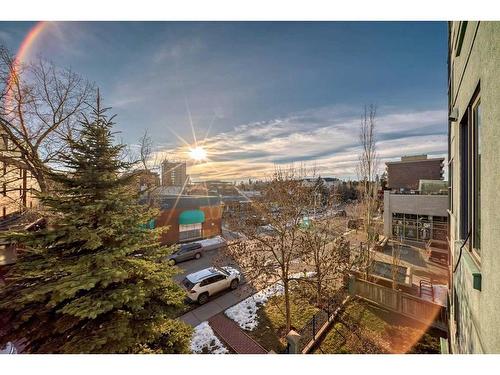 305-328 21 Avenue Sw, Calgary, AB - Outdoor With View