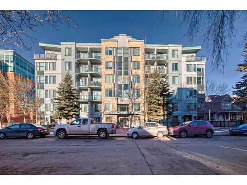 305-328 21 Avenue Sw, Calgary, AB - Outdoor With Balcony With Facade