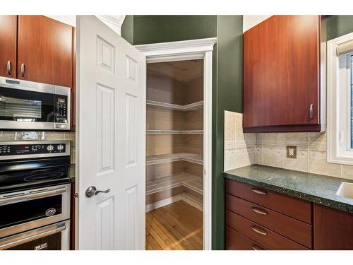 124-223 Tuscany Springs Boulevard Nw, Calgary, AB - Indoor Photo Showing Kitchen