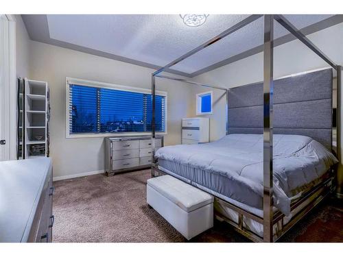 51 Auburn Glen Heights Se, Calgary, AB - Indoor Photo Showing Bedroom