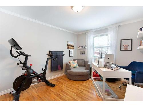 2004 52 Street Nw, Calgary, AB - Indoor Photo Showing Gym Room