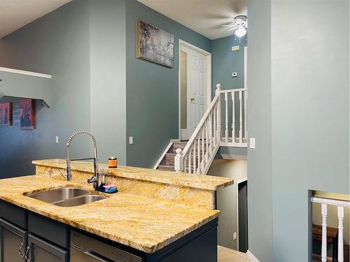 55 Somercrest Close Sw, Calgary, AB - Indoor Photo Showing Kitchen With Double Sink