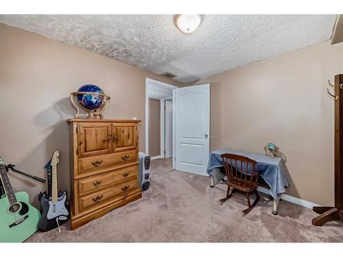 35 Lake Sylvan Close Se, Calgary, AB - Indoor