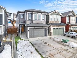 26 Lucas Terrace NW Calgary, AB T3P 1P9