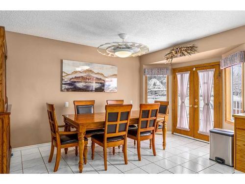 344 Templeton Circle Ne, Calgary, AB - Indoor Photo Showing Dining Room