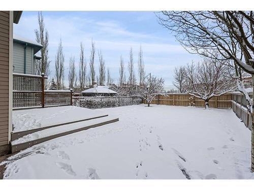 46 Chapman Close Se, Calgary, AB - Outdoor