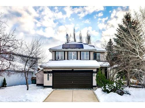 559 Douglas Glen Boulevard Se, Calgary, AB - Outdoor