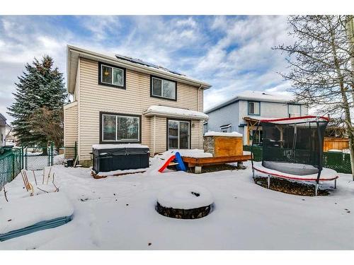 559 Douglas Glen Boulevard Se, Calgary, AB - Outdoor