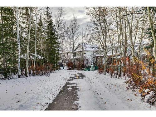 559 Douglas Glen Boulevard Se, Calgary, AB - Outdoor