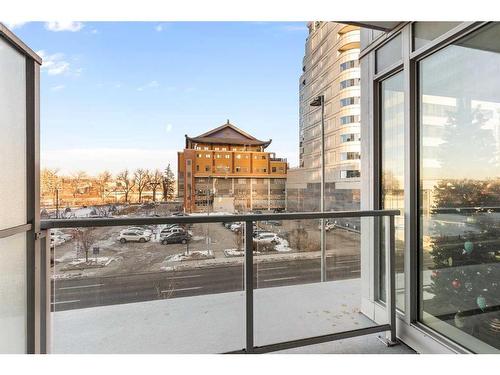 309-1025 5 Avenue Sw, Calgary, AB - Outdoor With Balcony