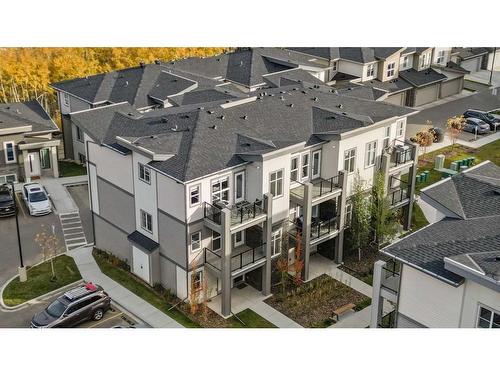 36 Spring Creek Common Sw, Calgary, AB - 