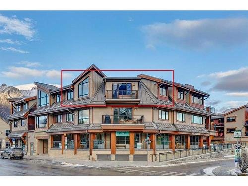 302-1002 8 Avenue, Canmore, AB - Outdoor With Facade