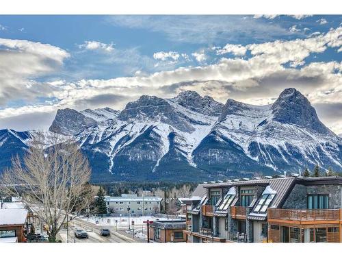 302-1002 8 Avenue, Canmore, AB - Outdoor With View