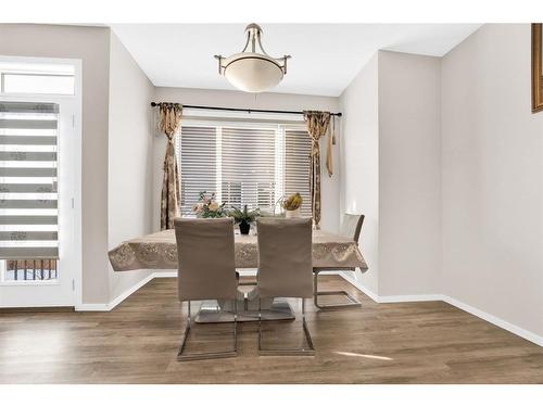 113 Cityline Square Ne, Calgary, AB - Indoor Photo Showing Dining Room