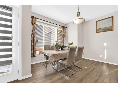 113 Cityline Square Ne, Calgary, AB - Indoor Photo Showing Dining Room