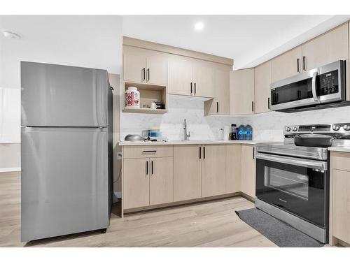 113 Cityline Square Ne, Calgary, AB - Indoor Photo Showing Kitchen With Stainless Steel Kitchen