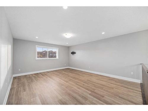 1108 Veterans Avenue, Crossfield, AB - Indoor Photo Showing Other Room