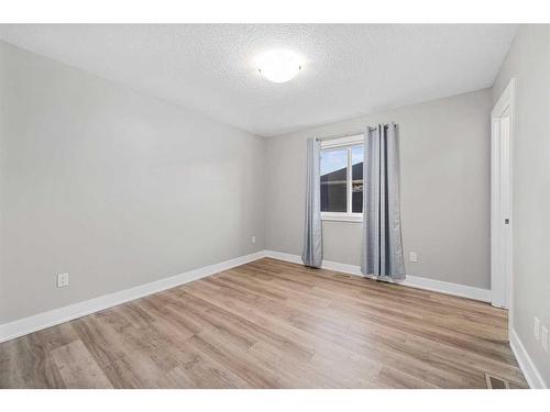 1108 Veterans Avenue, Crossfield, AB - Indoor Photo Showing Other Room