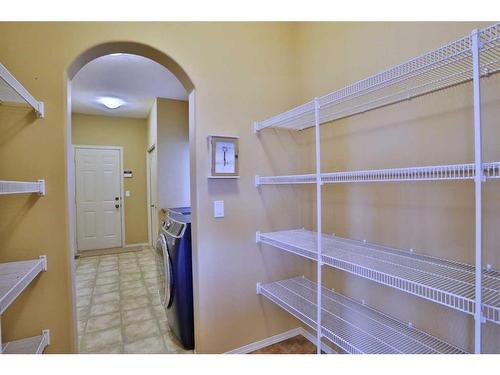 4654 Hamptons Way Nw, Calgary, AB - Indoor With Storage