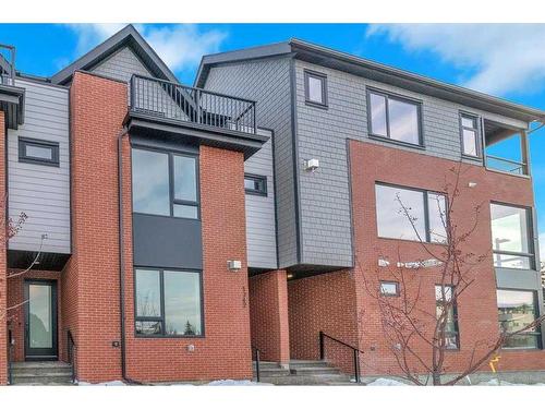 1742 24A Street Sw, Calgary, AB - Outdoor With Balcony With Exterior