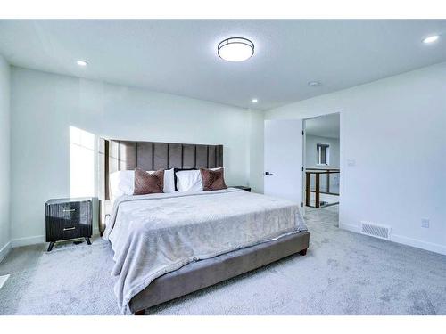 203 Saddlecrest Grove Ne, Calgary, AB - Indoor Photo Showing Bedroom