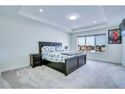 203 Saddlecrest Grove Ne, Calgary, AB - Indoor Photo Showing Bedroom