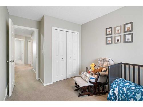 140 Country Village Manor Ne, Calgary, AB - Indoor Photo Showing Bedroom