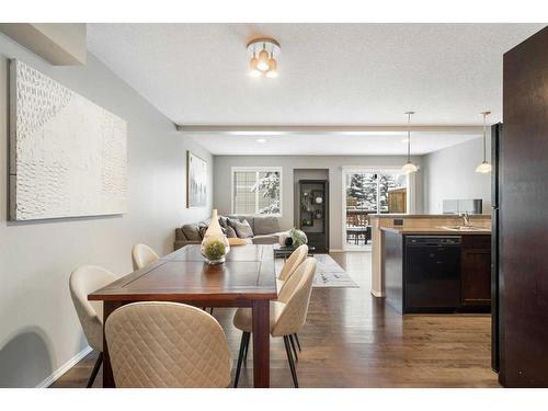 140 Country Village Manor Ne, Calgary, AB - Indoor Photo Showing Dining Room