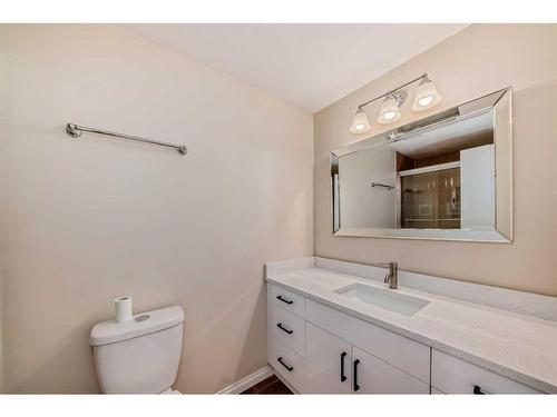 3 Templeby Way Ne, Calgary, AB - Indoor Photo Showing Bathroom