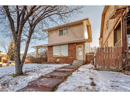 3 Templeby Way Ne, Calgary, AB - Outdoor