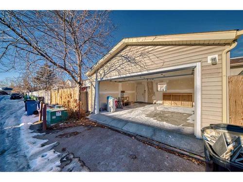 3 Templeby Way Ne, Calgary, AB - Outdoor