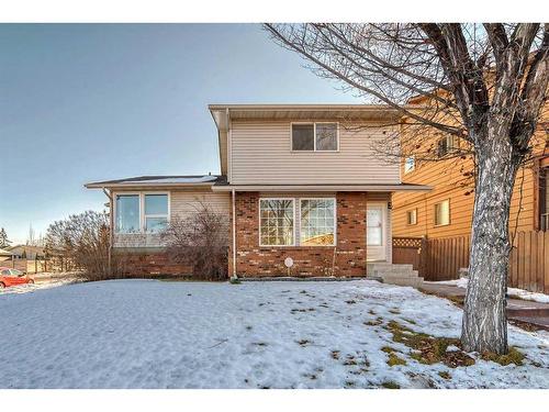 3 Templeby Way Ne, Calgary, AB - Outdoor