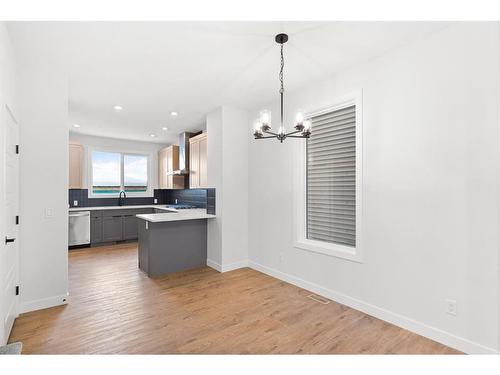 139 Lewiston Drive Ne, Calgary, AB - Indoor Photo Showing Kitchen