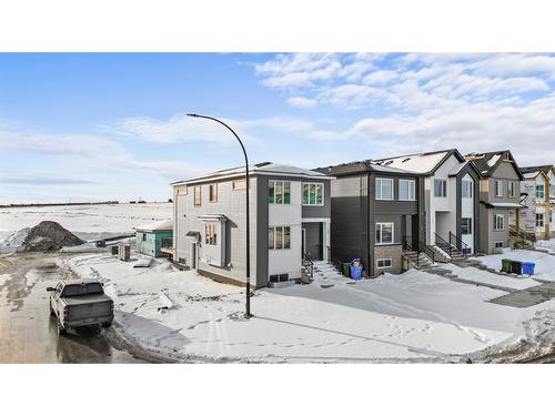 139 Lewiston Drive Ne, Calgary, AB - Outdoor