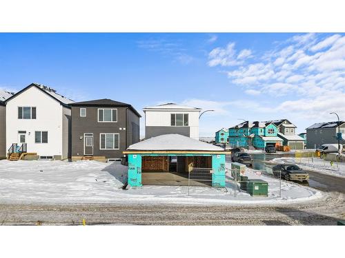 139 Lewiston Drive Ne, Calgary, AB - Outdoor