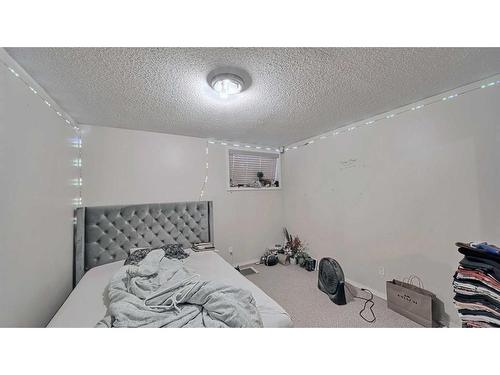 246 Saddlefield Place Ne, Calgary, AB - Indoor Photo Showing Bedroom