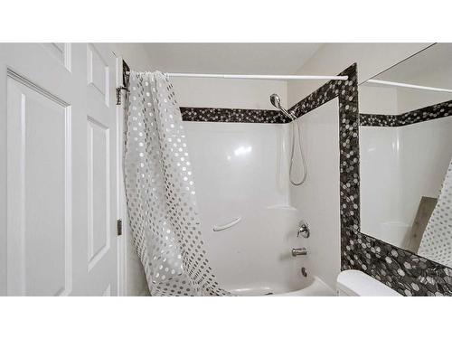 246 Saddlefield Place Ne, Calgary, AB - Indoor Photo Showing Bathroom