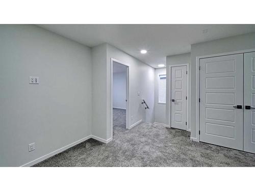 605 Dawson Drive, Chestermere, AB - Indoor Photo Showing Other Room