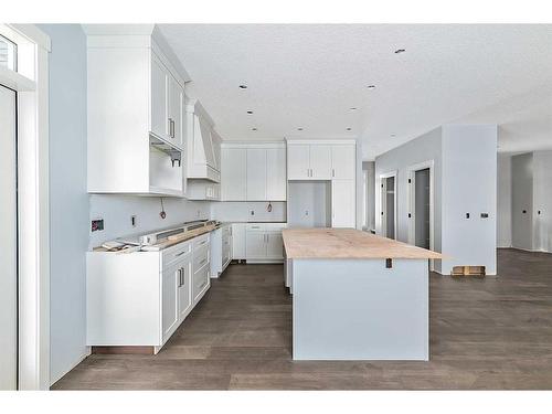 349062 Tamarack Drive East, Rural Foothills County, AB - Indoor Photo Showing Kitchen