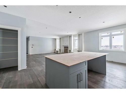 349062 Tamarack Drive East, Rural Foothills County, AB - Indoor Photo Showing Kitchen