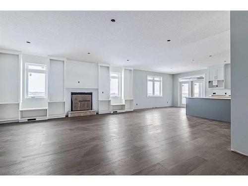 349062 Tamarack Drive East, Rural Foothills County, AB - Indoor Photo Showing Living Room