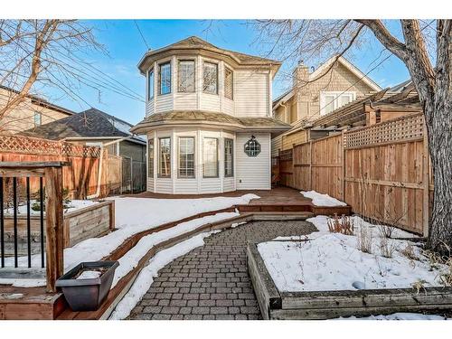 425 15 Street Nw, Calgary, AB - Outdoor