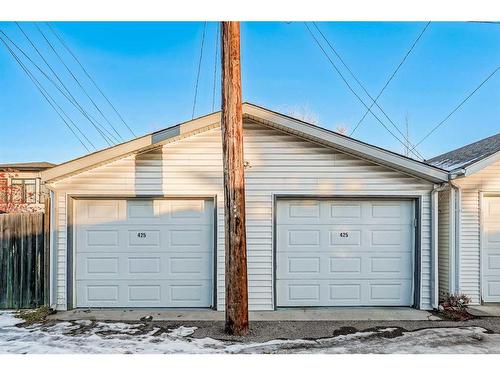 425 15 Street Nw, Calgary, AB - Outdoor With Exterior