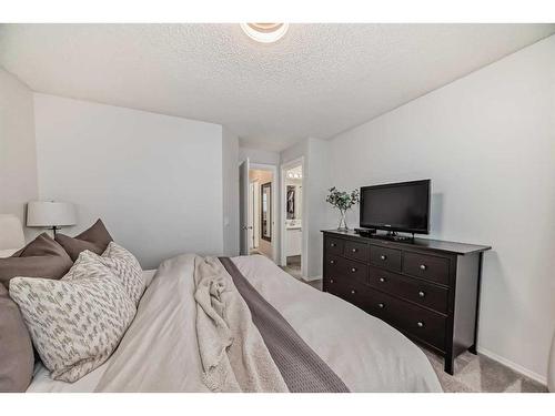 37 Tuscany Springs Park Nw, Calgary, AB - Indoor Photo Showing Bedroom