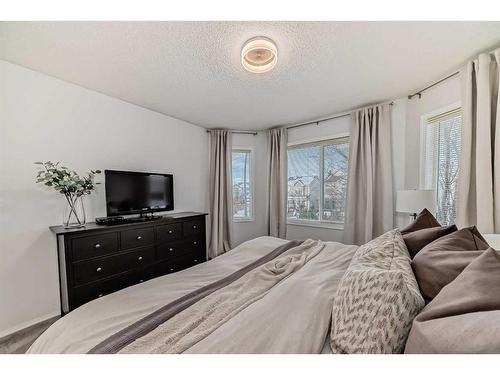 37 Tuscany Springs Park Nw, Calgary, AB - Indoor Photo Showing Bedroom