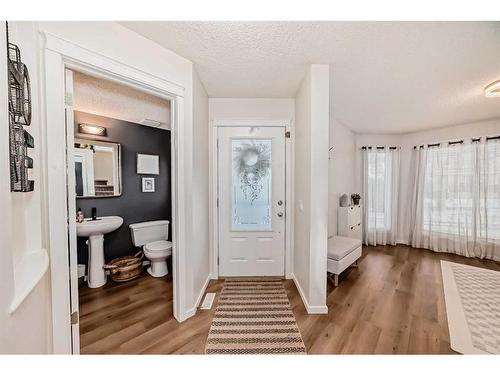 37 Tuscany Springs Park Nw, Calgary, AB - Indoor Photo Showing Other Room