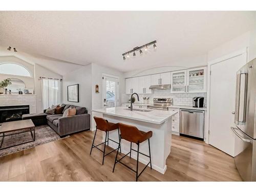 37 Tuscany Springs Park Nw, Calgary, AB - Indoor Photo Showing Kitchen