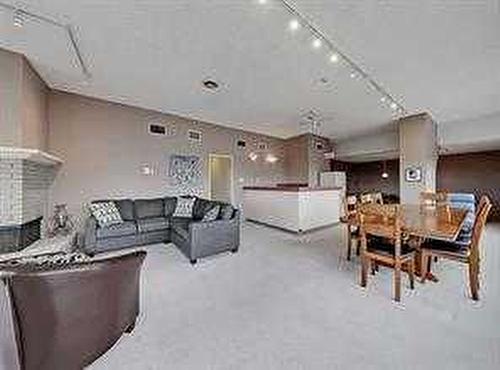 703-1020 14 Avenue Sw, Calgary, AB - Indoor