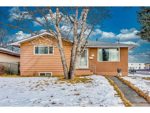 2040 47 Street Se, Calgary, AB - Outdoor